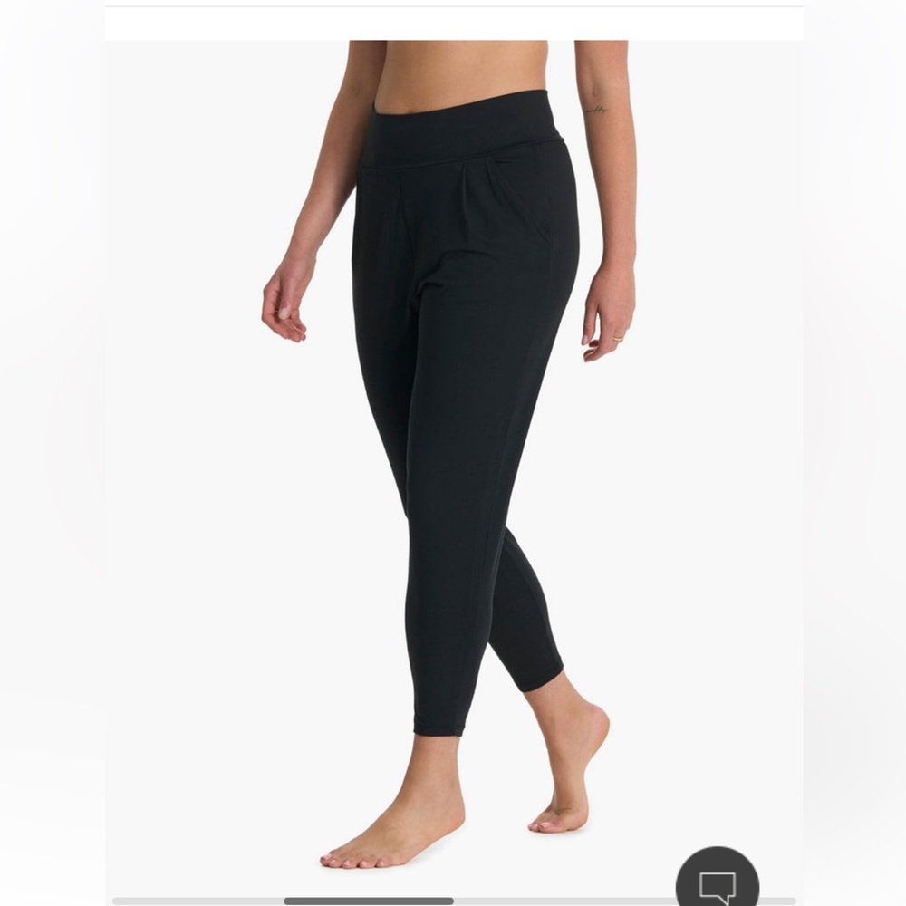 Vuori Lux At Ease Pant women’s medium black